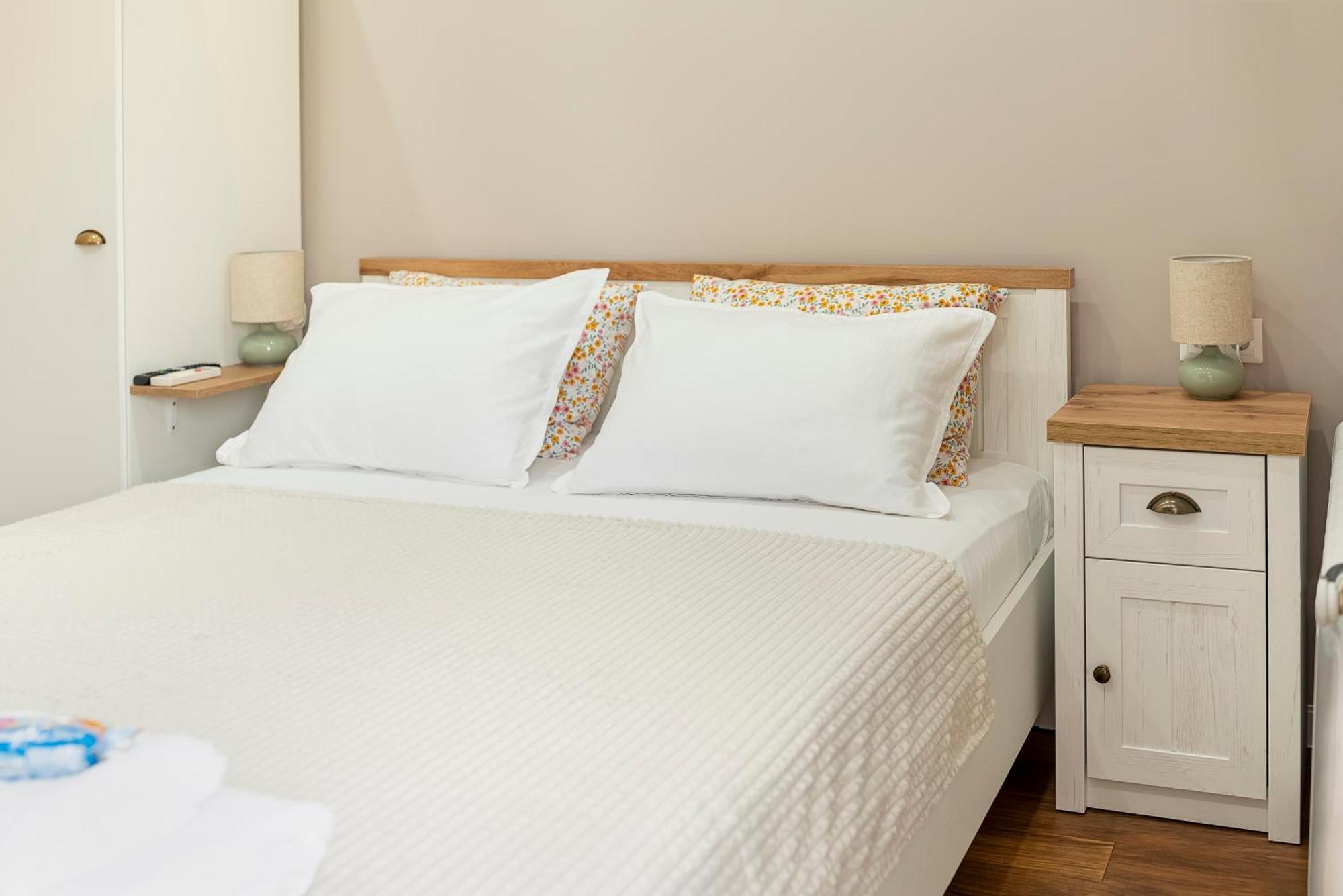 Mdm Apartment City Center Felicita Deluxe รูเซ ภายนอก รูปภาพ