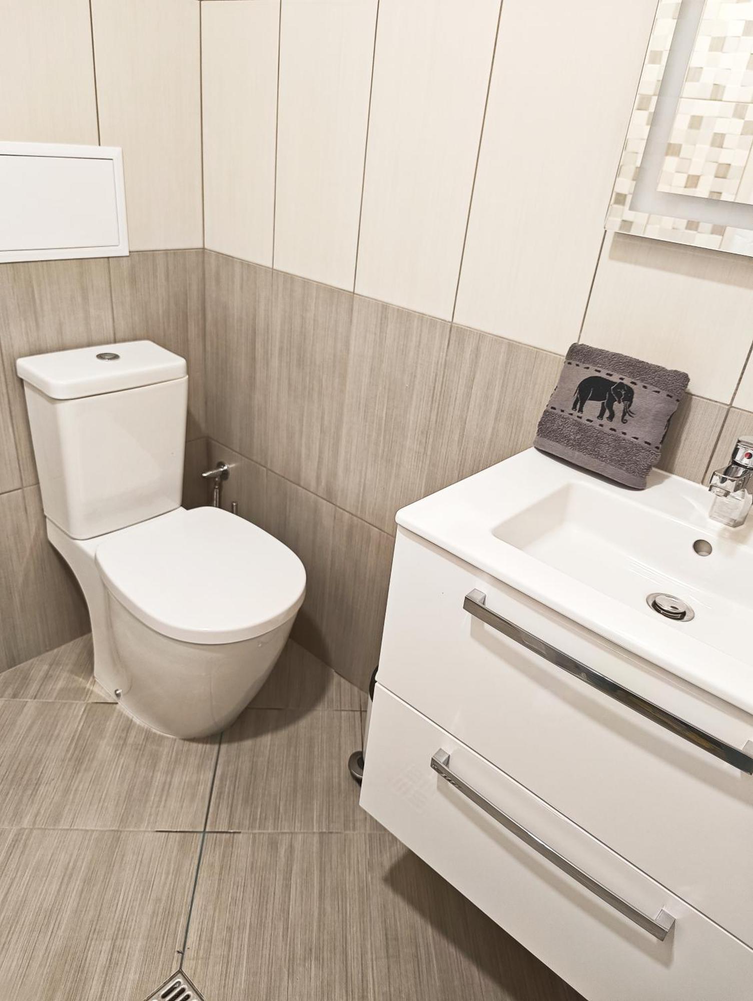 Mdm Apartment City Center Felicita Deluxe รูเซ ภายนอก รูปภาพ